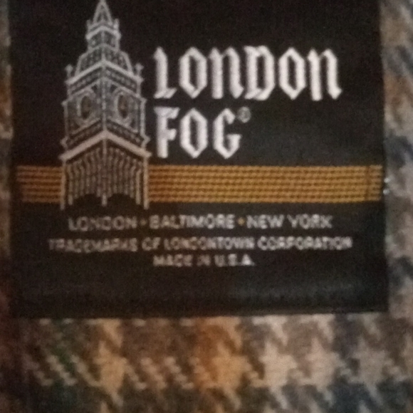 Coat - Picture 4 of 5